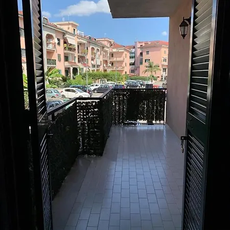 Country Park Apt *
