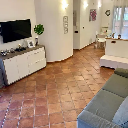 Country Park Apt Lejlighed *